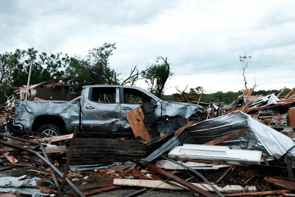 tornado relief mobilize
