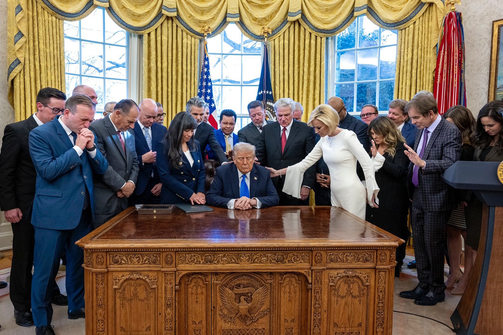 WebRNS Trump Faith Office1 2 The Roys Report webrns-trump-faith-office1-2-the-roys-report